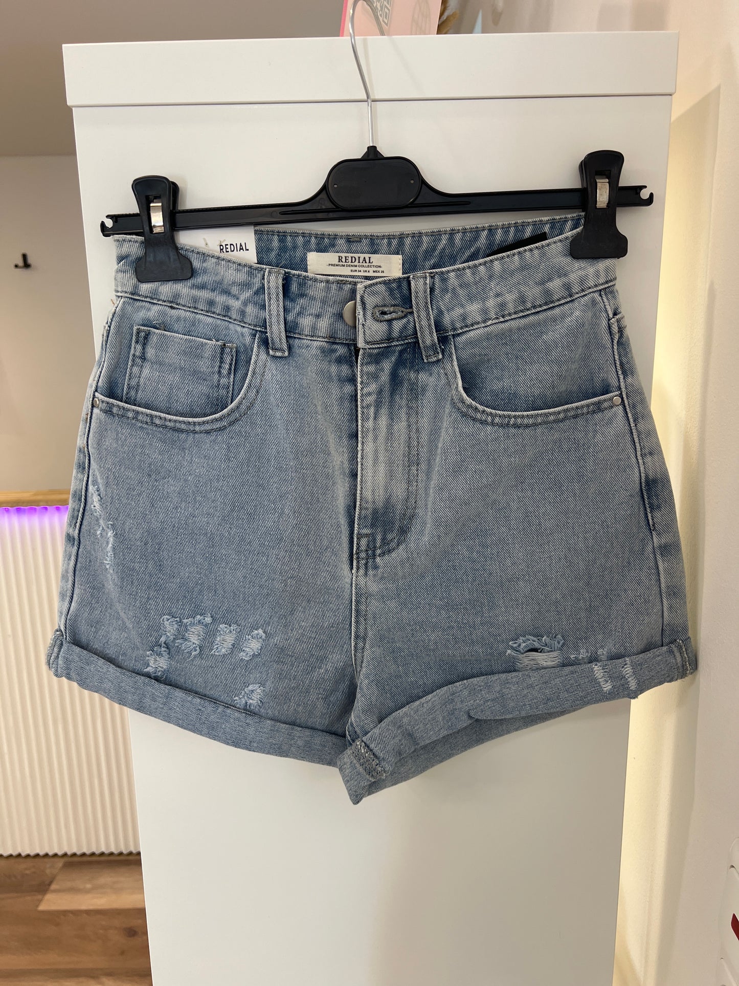 Jeans Shorts hellblau