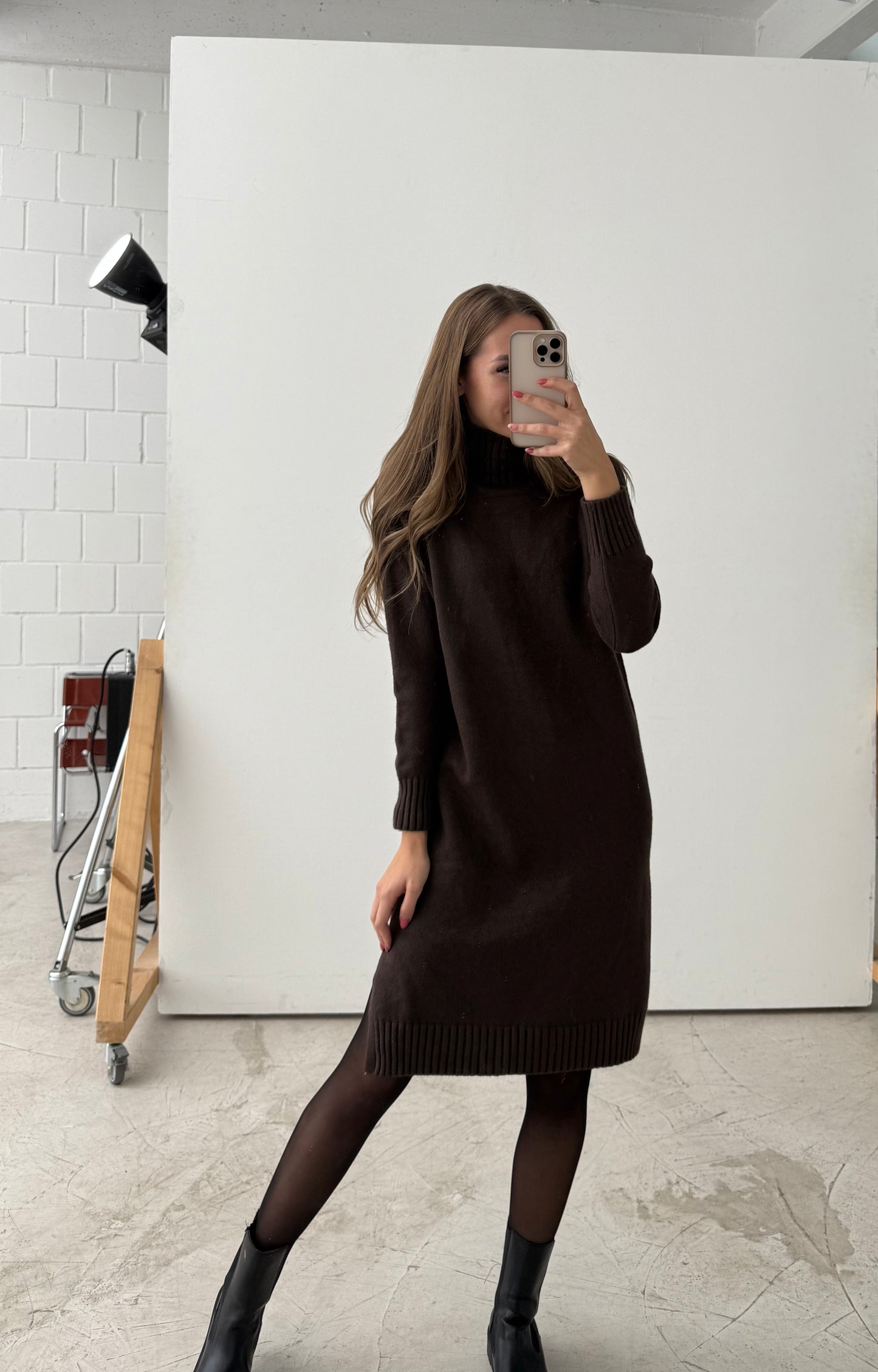 Strickkleid mit Kragen