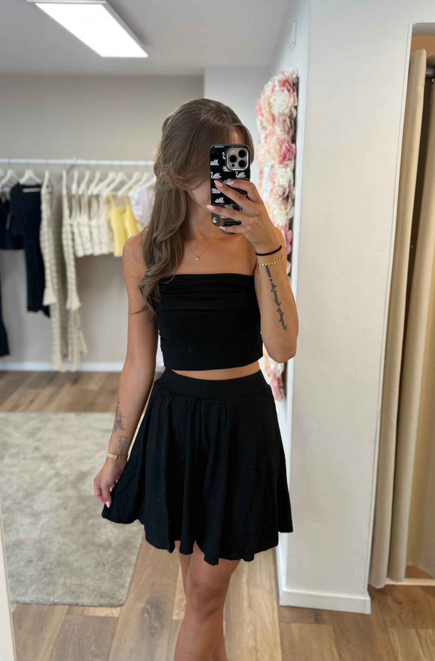 Noir Minirock (mit intergrierter Shorts)