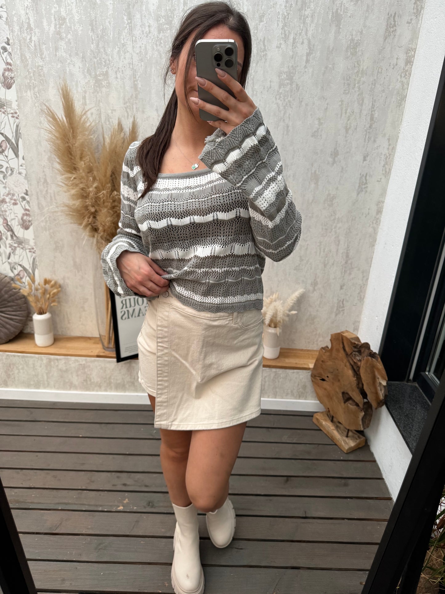 Leichter Strickpullover ,,Strickwunder“