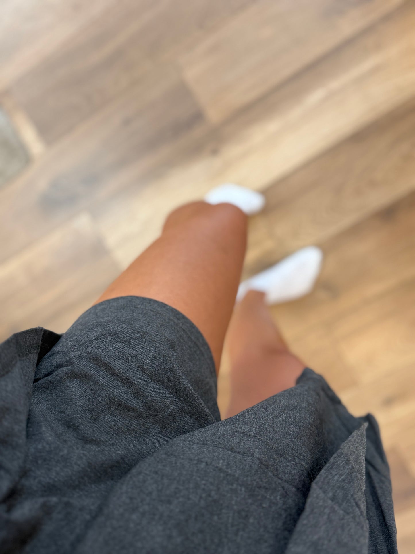 Grey Minirock (mit intergrierter Shorts)