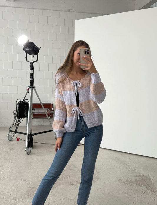 Strickjacke „Schleifchen“