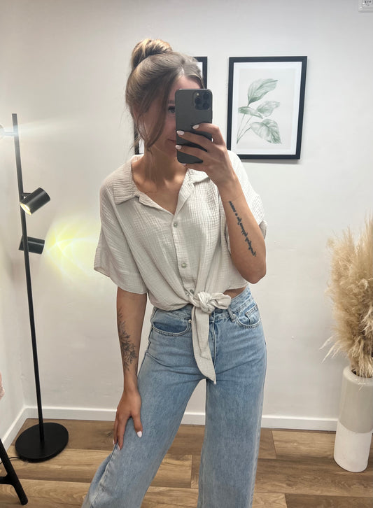 Musselinbluse ,,Knoten“ verschiedene Farben