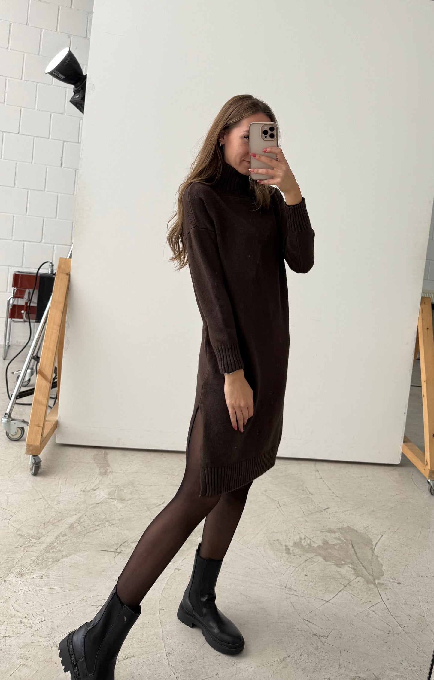 Strickkleid mit Kragen