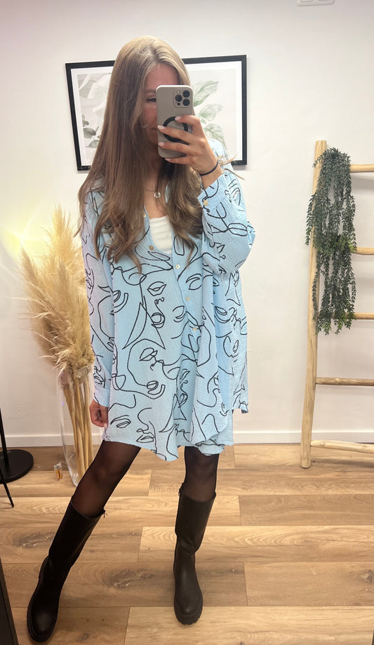 Musselinbluse lang „Blue Face“