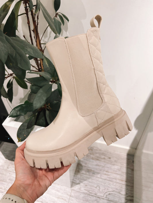 Boots „Nude Lady“